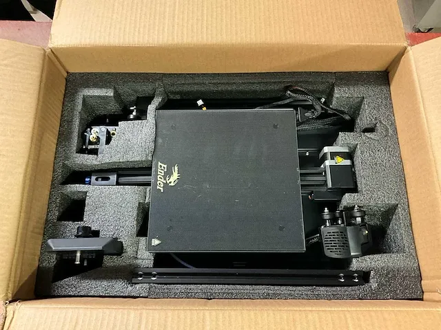 3d printer ender-3 v2 - afbeelding 1 van  4
