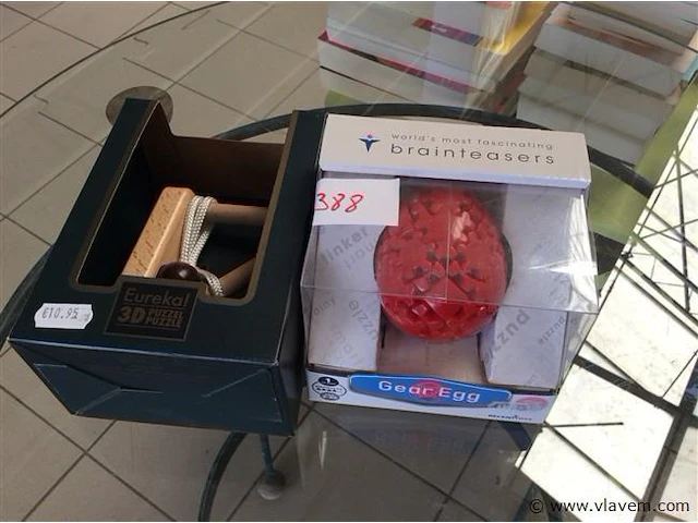 3d puzzel + - afbeelding 1 van  2