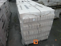 3pallet met bakstenen vandersanden perla - afbeelding 1 van  4
