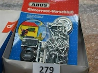 3x abus hangslot met ketting - afbeelding 1 van  1