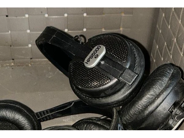 3x behringer koptelefoon - afbeelding 2 van  3