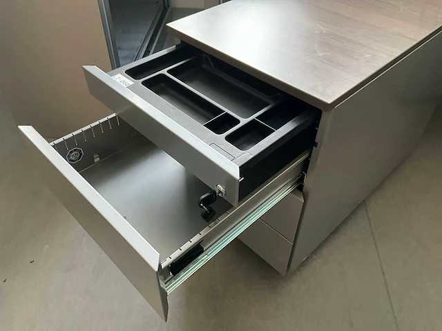 3x bureau-combinatie - afbeelding 13 van  15