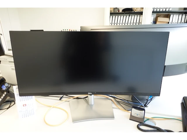 3x curved monitor dell - afbeelding 2 van  5