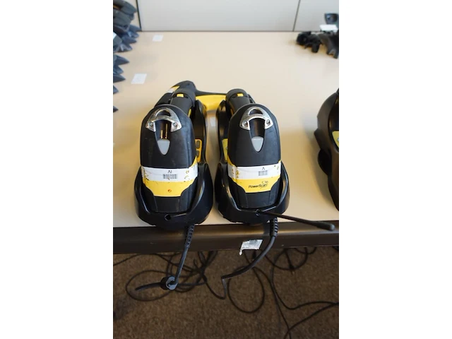 3x datalogic powerscan m8300, bc8030 with 2 cradles - afbeelding 2 van  2