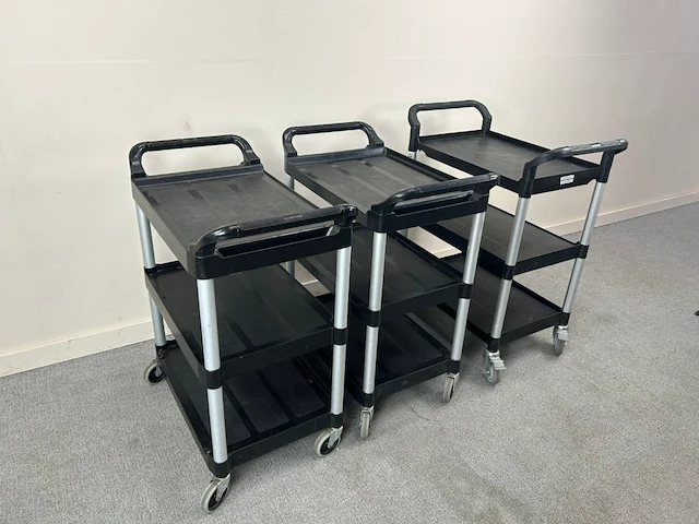 3x dienstwagen - afbeelding 2 van  3