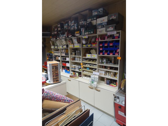 3x div houten kast - afbeelding 3 van  3