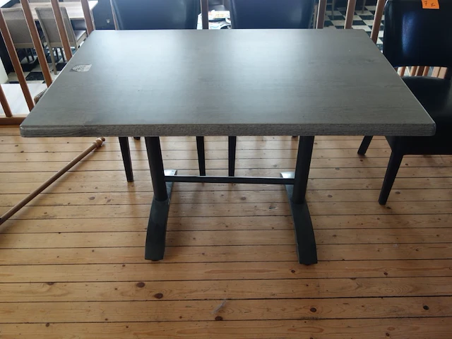 3x diverse houten tafels - afbeelding 3 van  4
