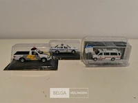 3x diverse miniatuur hulpverleningswagens - afbeelding 2 van  2