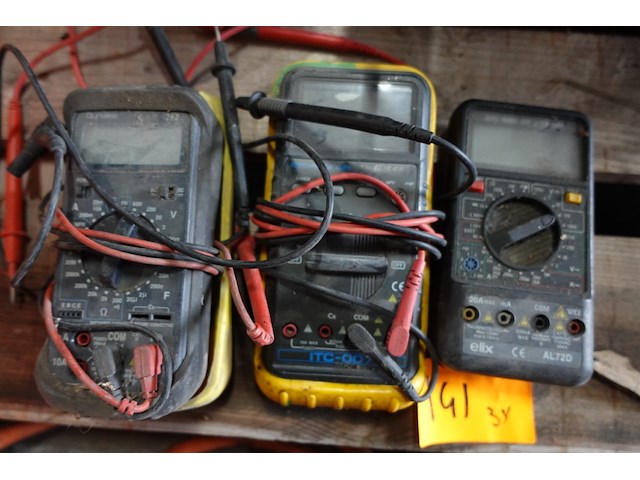 3x diverse multimeters - afbeelding 1 van  1