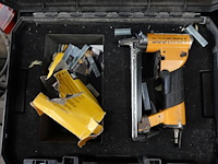 3x diverse tackers/nietjespistool - afbeelding 2 van  4