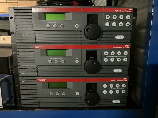 3x dolby cp650 cinema processor - afbeelding 1 van  4