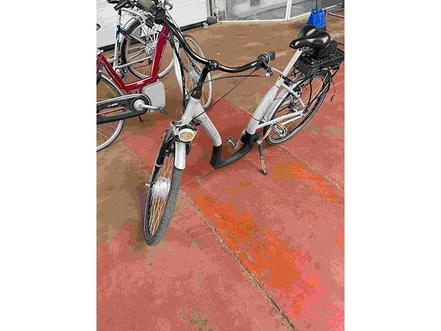 3x elektrische fiets - afbeelding 4 van  11