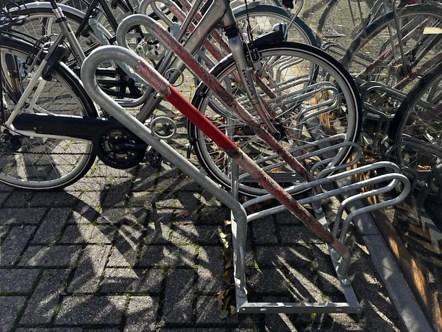 3x fietsenrek met beugels – wsm - afbeelding 2 van  3