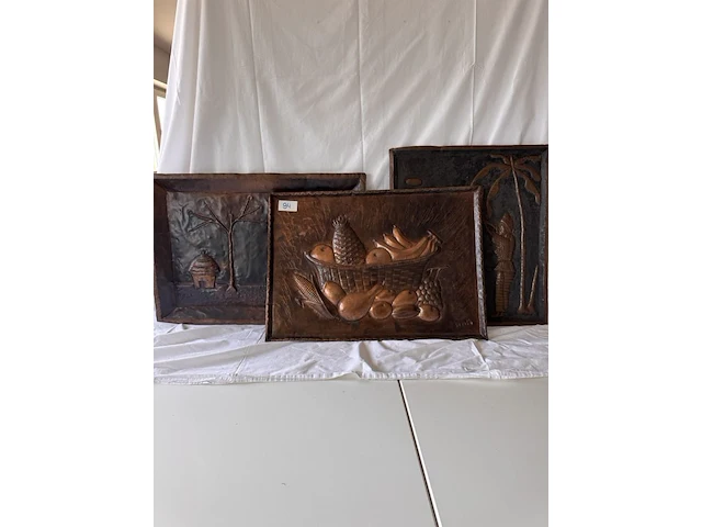 3x gehamerd koperen tableau - afbeelding 1 van  4