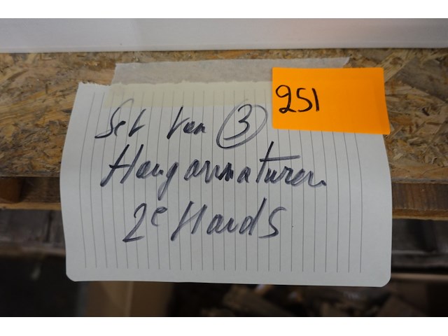 3x hangarmaturen - afbeelding 2 van  2