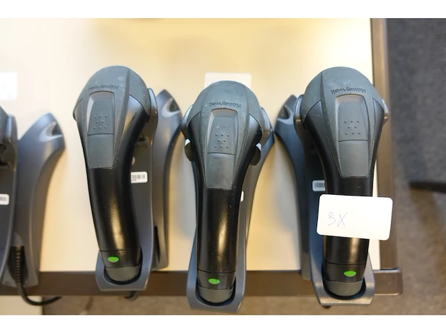 3x honeywell voyager 1202g-bf usb 1d barcode scanner - afbeelding 1 van  2
