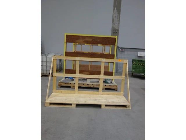 3x houten constructie - afbeelding 1 van  4
