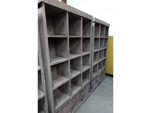 3x houten wandmeubel - afbeelding 2 van  4
