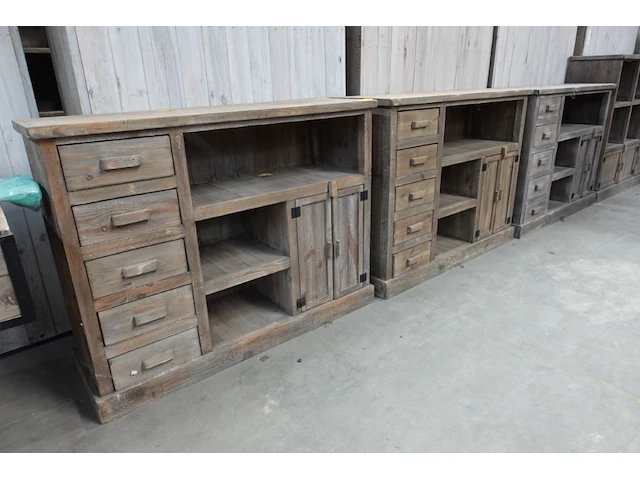 3x houten wandmeubel - afbeelding 1 van  4