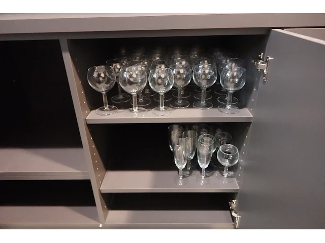 3x inhoud berging - afbeelding 11 van  22