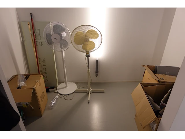 3x inhoud berging - afbeelding 1 van  22