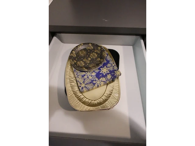 3x inhoud berging - afbeelding 13 van  22