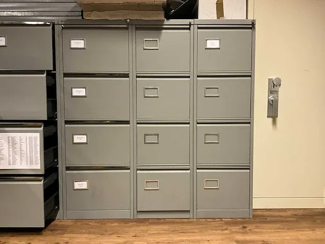 3x metalen archiefkast tds - afbeelding 1 van  9