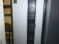 3x metalen dossierkast met roldeuren - afbeelding 1 van  5