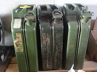 3x metalen jerrycan - afbeelding 1 van  4