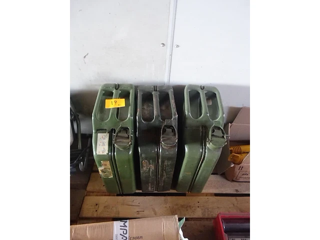 3x metalen jerrycan - afbeelding 2 van  4