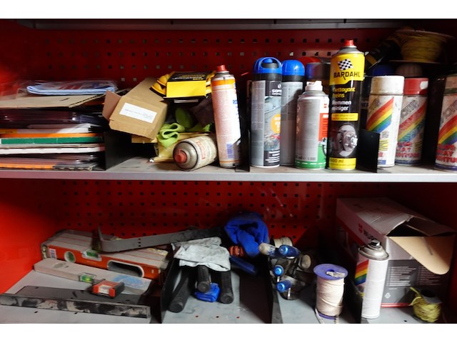 3x metalen kast + inhoud - afbeelding 3 van  17