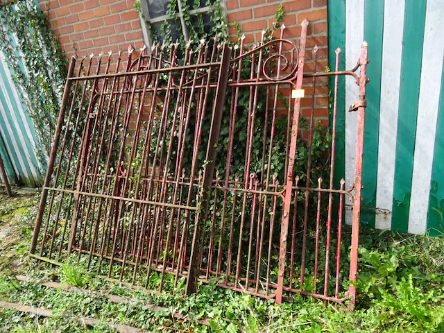3x metalen poort - afbeelding 2 van  4