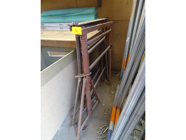 3x metalen schraag - afbeelding 1 van  3