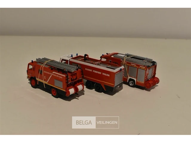 3x miniatuur brandweerwagen - afbeelding 2 van  2