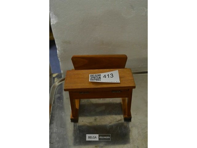 3x miniatuur schoolbankjes - afbeelding 1 van  3