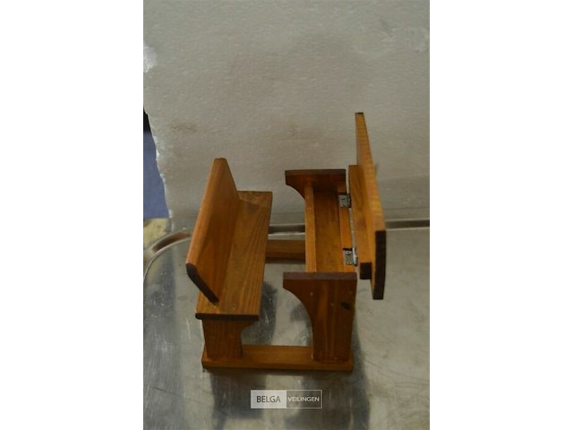 3x miniatuur schoolbankjes - afbeelding 2 van  3
