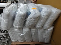 3x pallet bedlinnen - afbeelding 1 van  4