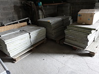 3x pallet betontegels - afbeelding 1 van  4