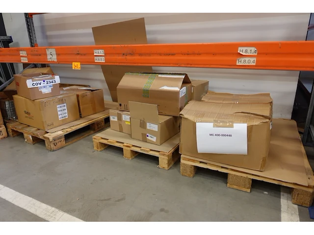 3x pallet diverse assemblagematerialen - afbeelding 1 van  11