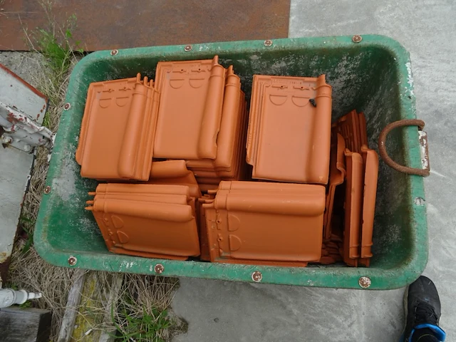 3x pallet diverse dakpannen - afbeelding 5 van  15