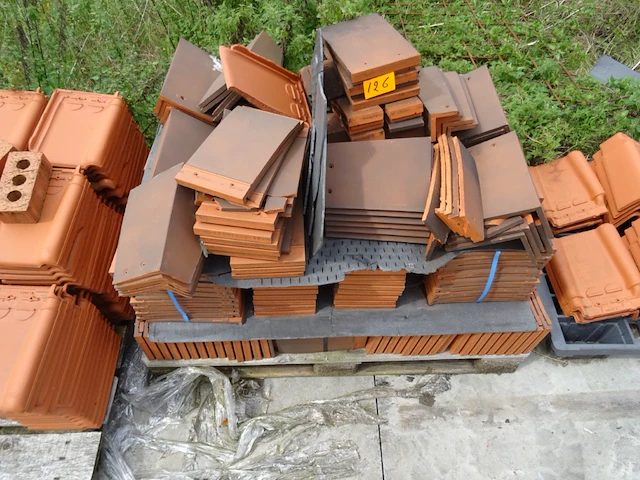 3x pallet diverse dakpannen - afbeelding 12 van  15