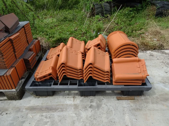 3x pallet diverse dakpannen - afbeelding 14 van  15