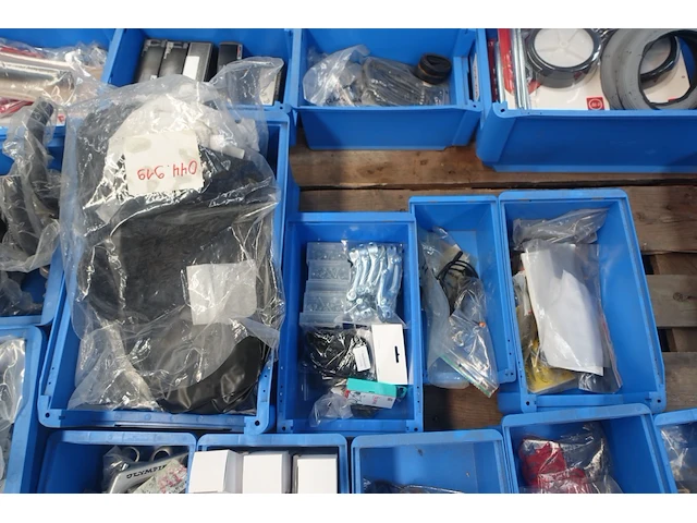 3x pallet diverse fiets onderdelen - afbeelding 8 van  19