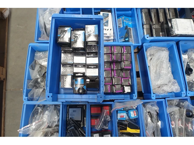 3x pallet diverse fiets onderdelen - afbeelding 15 van  19