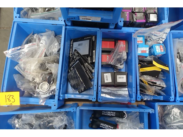 3x pallet diverse fiets onderdelen - afbeelding 16 van  19