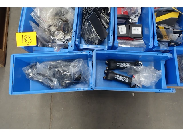 3x pallet diverse fiets onderdelen - afbeelding 17 van  19
