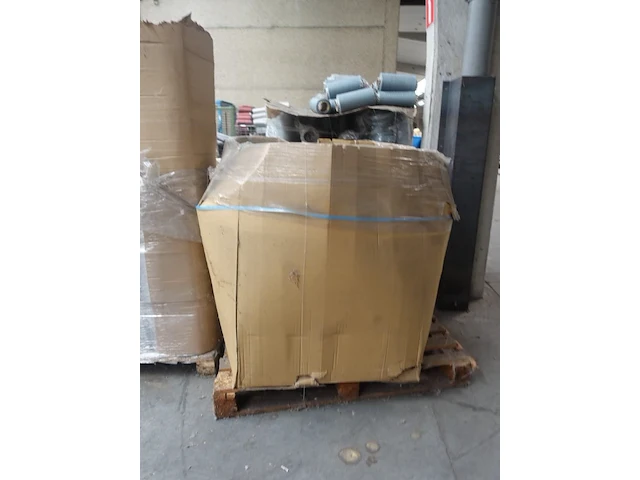 3x pallet diverse garen - afbeelding 8 van  11
