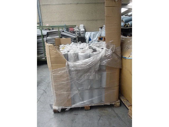 3x pallet diverse garen - afbeelding 9 van  11