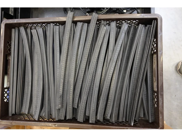 3x pallet diverse zekeringen - afbeelding 5 van  19