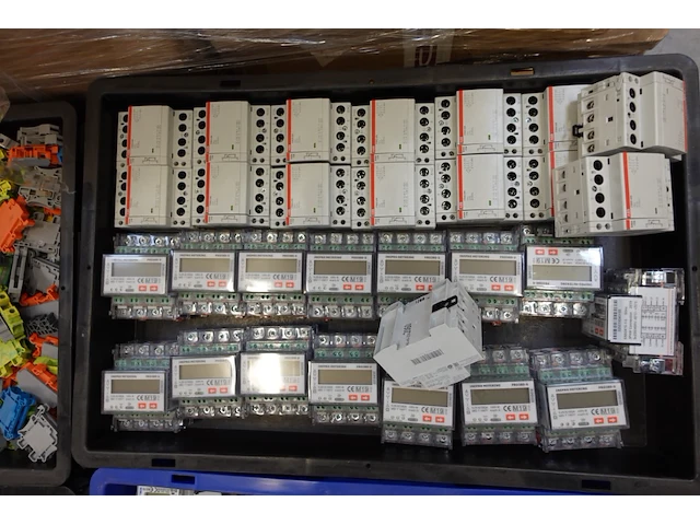 3x pallet diverse zekeringen - afbeelding 12 van  19